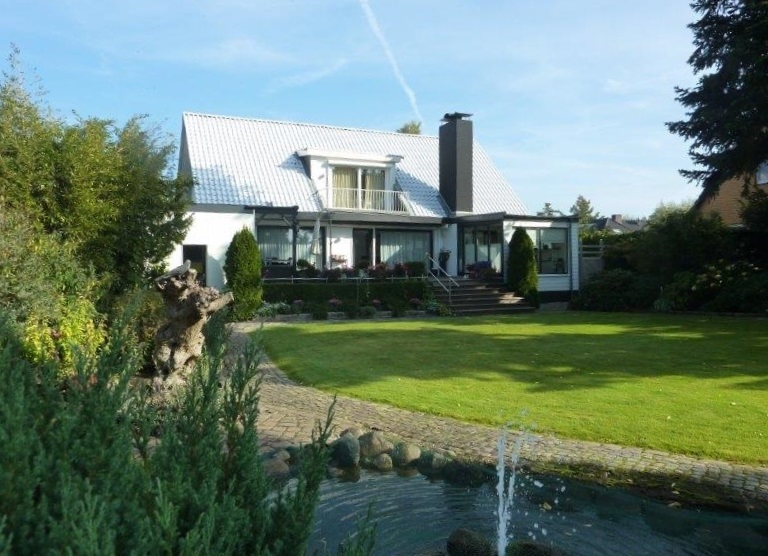 Strandnah gelegenes Ein- Zweifamilienhaus in Top-Zustand Die Ostsee so nahe