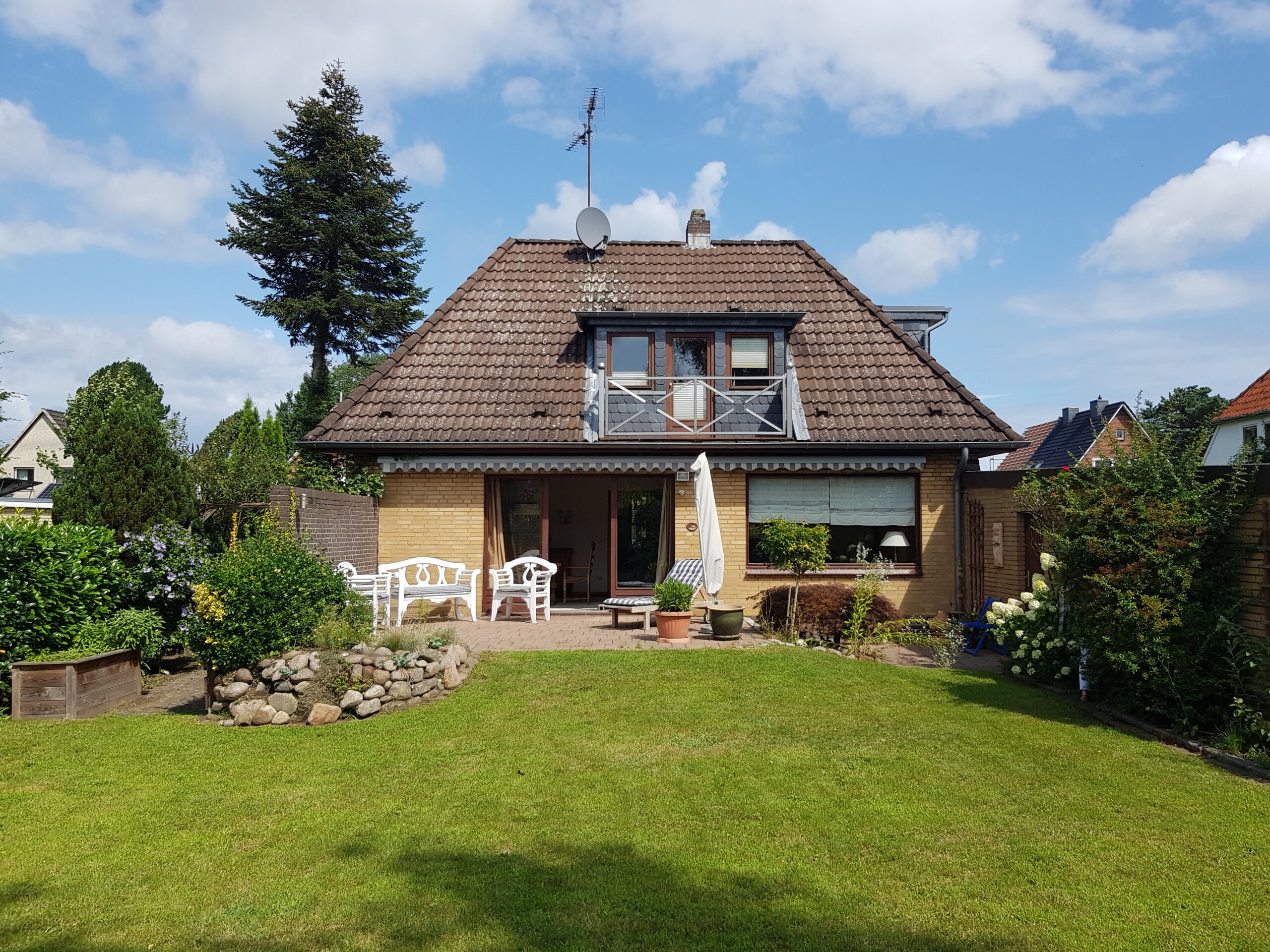 Einfamilienhaus in Lübeck Charmantes Wohnhaus in ruhiger Lage